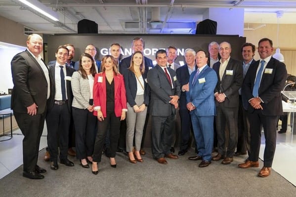 RoadOne Partners with ZEBOX to Champion Supply Chain and Logistics Innovation